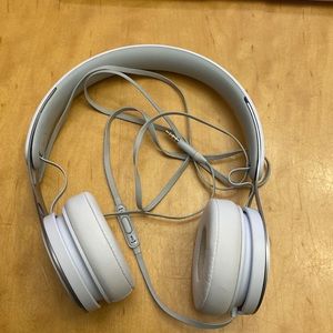 Beats EP Used in good condition